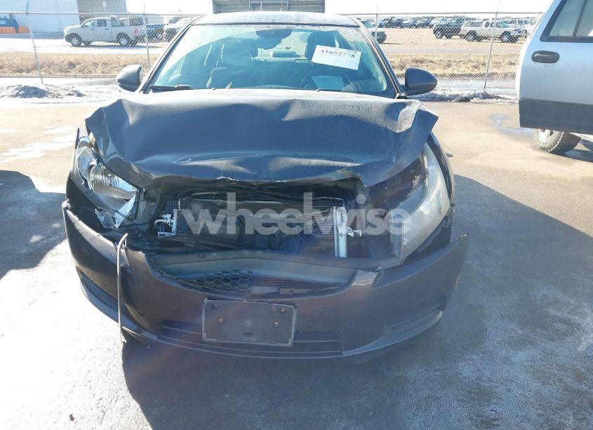 Photo 6 of 2014 Chevrolet Cruze 1LT AUTO (VIN 1G1PC5SB6E7287286)