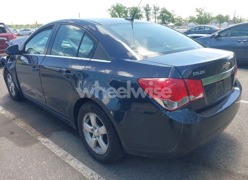 Photo 3 of 2014 Chevrolet Cruze 1LT AUTO (VIN 1G1PC5SB6E7289393)