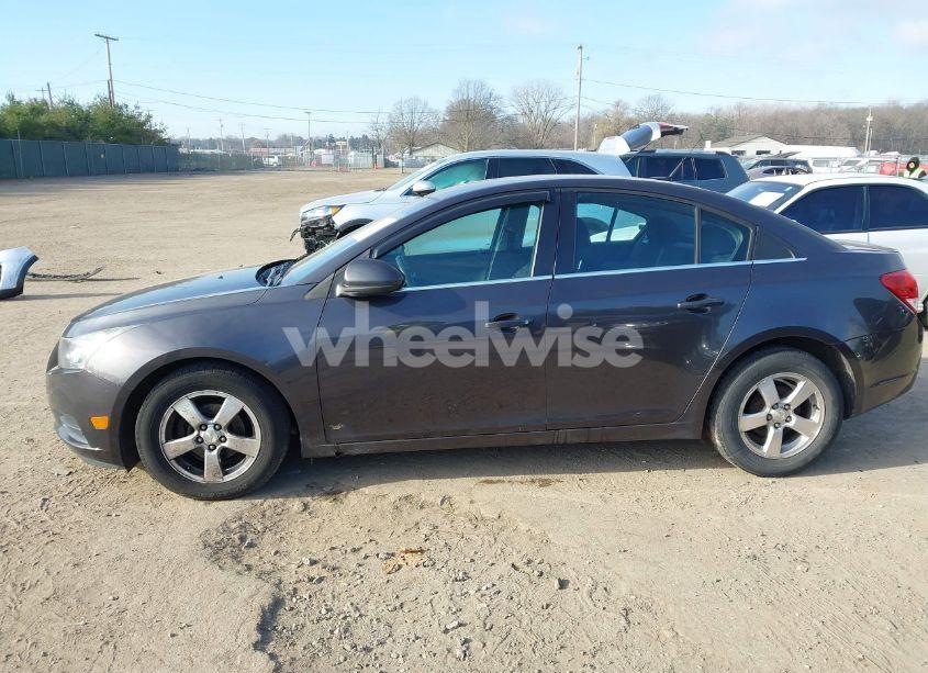 Photo 14 of 2014 Chevrolet Cruze 1LT AUTO (VIN 1G1PC5SB6E7289989)