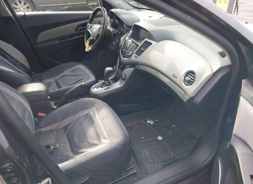 Photo 5 of 2014 Chevrolet Cruze 1LT AUTO (VIN 1G1PC5SB6E7297591)