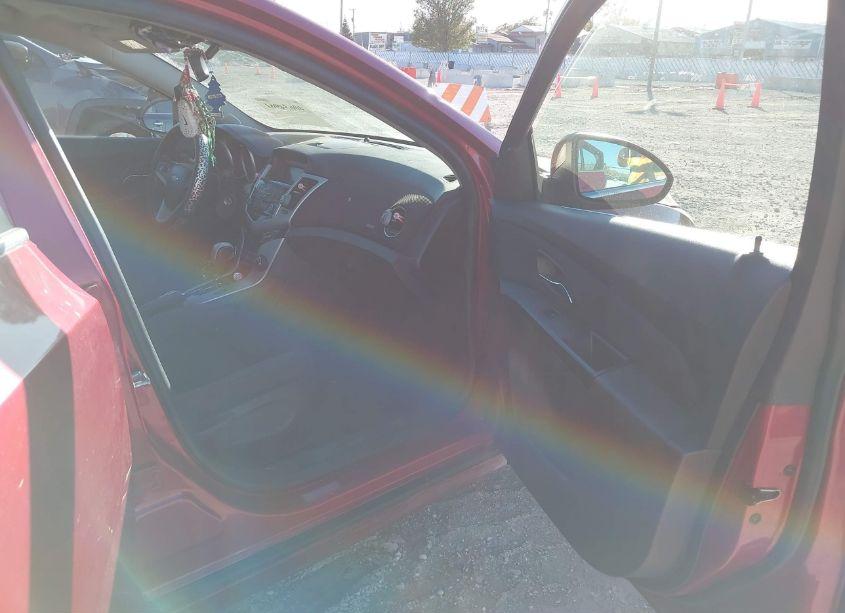 Photo 5 of 2014 Chevrolet Cruze 1LT AUTO (VIN 1G1PC5SB6E7324613)