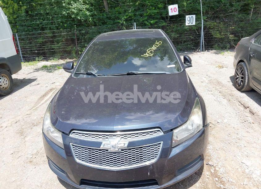 Photo 6 of 2014 Chevrolet Cruze 1LT AUTO (VIN 1G1PC5SB6E7329195)