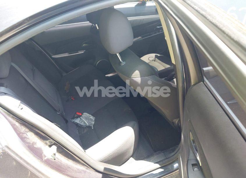 Photo 8 of 2014 Chevrolet Cruze 1LT AUTO (VIN 1G1PC5SB6E7329195)