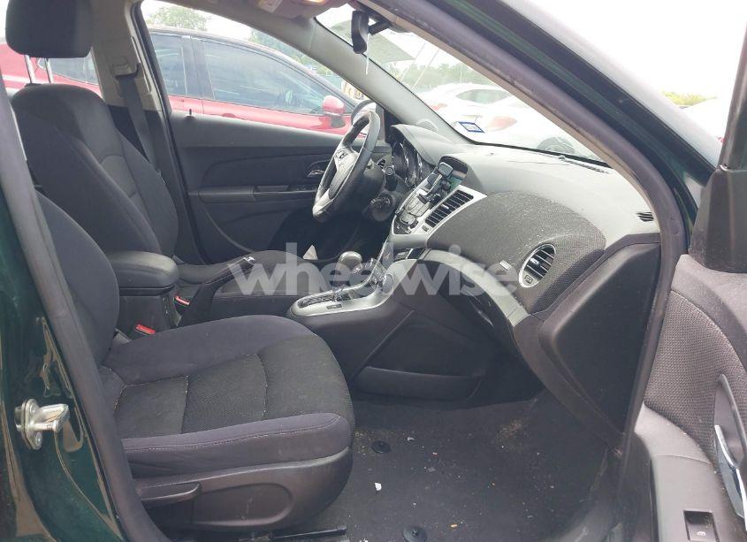 Photo 5 of 2014 Chevrolet Cruze 1LT AUTO (VIN 1G1PC5SB6E7330976)