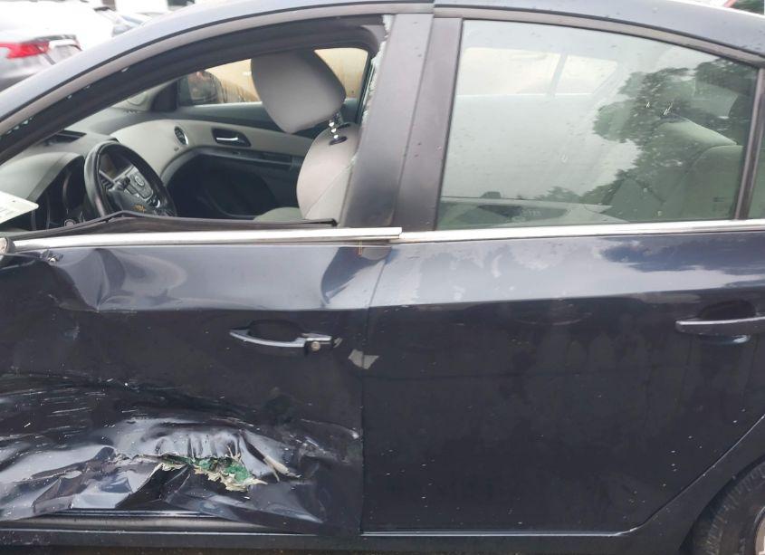 Photo 14 of 2014 Chevrolet Cruze 1LT AUTO (VIN 1G1PC5SB6E7343677)