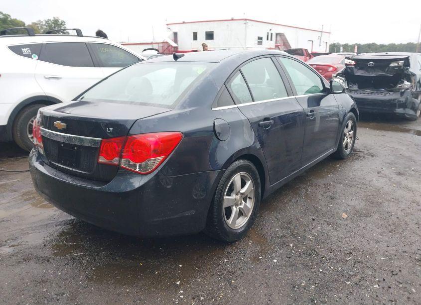 Photo 4 of 2014 Chevrolet Cruze 1LT AUTO (VIN 1G1PC5SB6E7343677)