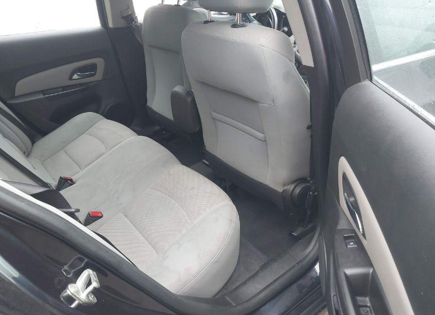 Photo 8 of 2014 Chevrolet Cruze 1LT AUTO (VIN 1G1PC5SB6E7343677)