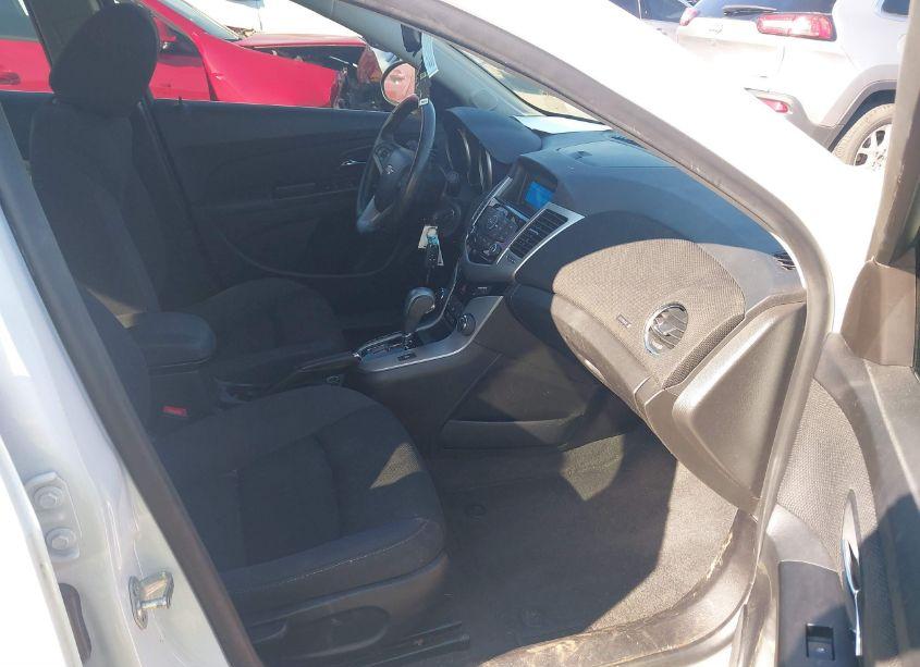 Photo 5 of 2014 Chevrolet Cruze 1LT AUTO (VIN 1G1PC5SB6E7355537)