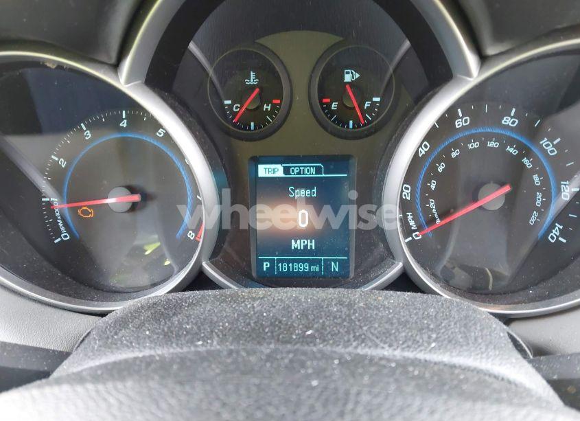 Photo 7 of 2014 Chevrolet Cruze 1LT AUTO (VIN 1G1PC5SB6E7385931)