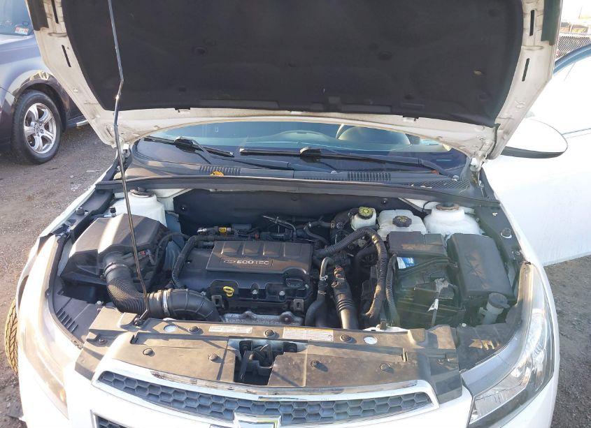 Photo 10 of 2014 Chevrolet Cruze 1LT AUTO (VIN 1G1PC5SB6E7450714)