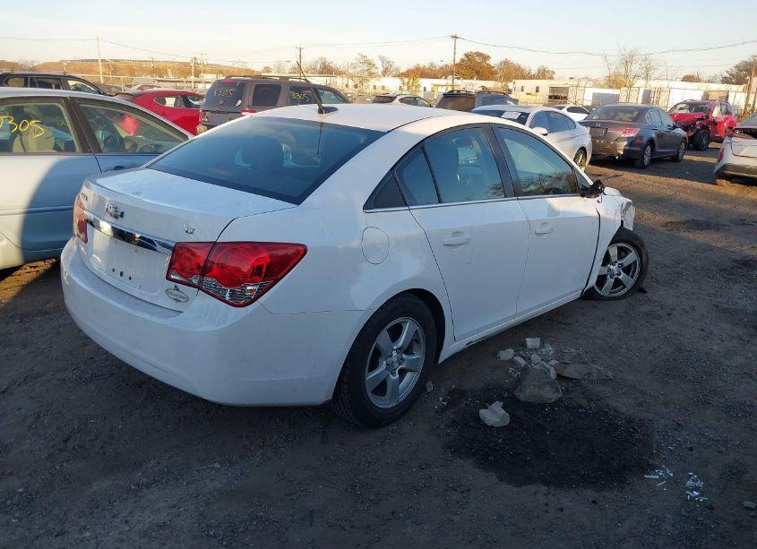 Photo 4 of 2014 Chevrolet Cruze 1LT AUTO (VIN 1G1PC5SB6E7450714)