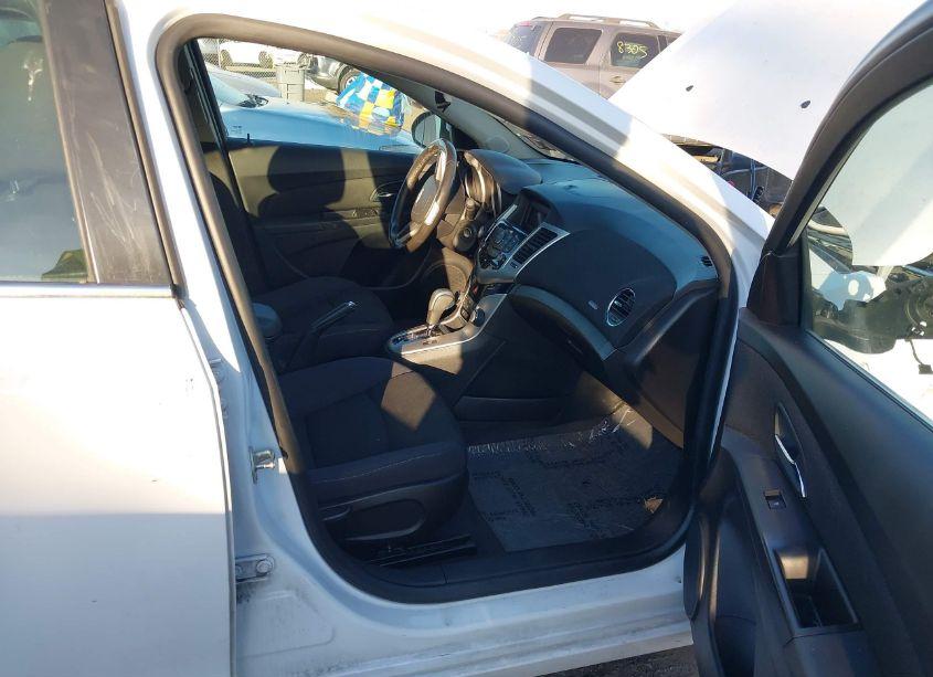 Photo 5 of 2014 Chevrolet Cruze 1LT AUTO (VIN 1G1PC5SB6E7450714)