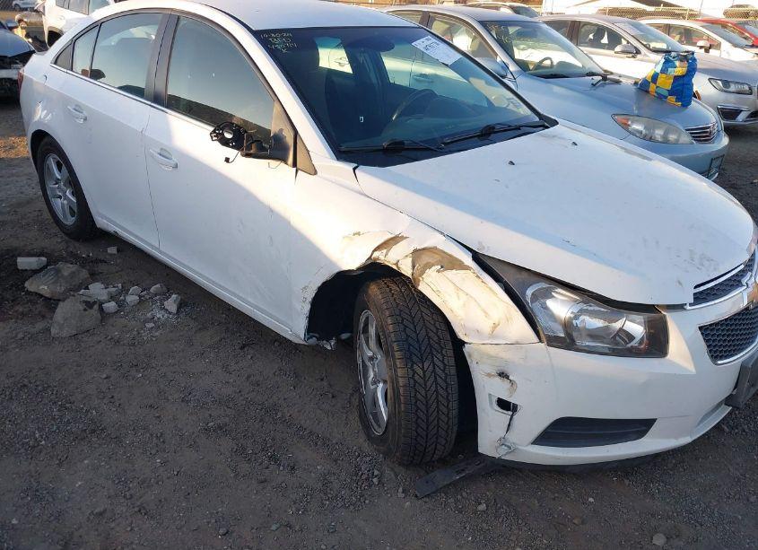 Photo 6 of 2014 Chevrolet Cruze 1LT AUTO (VIN 1G1PC5SB6E7450714)