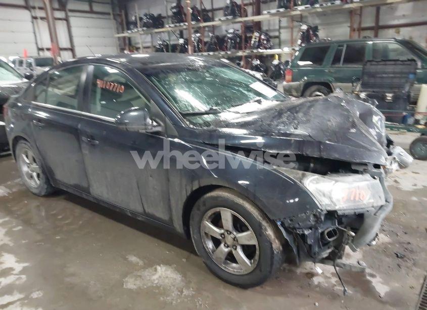 2015 Chevrolet Cruze 1LT AUTO (VIN 1G1PC5SB6F7165139) main photo