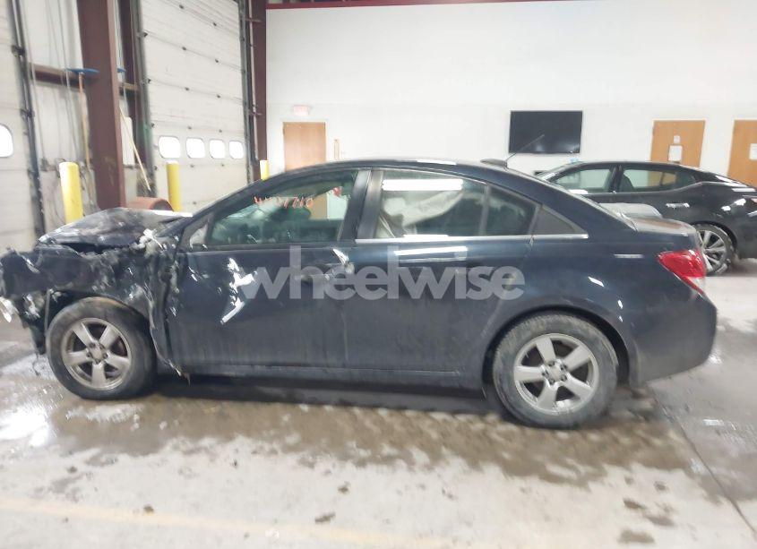 Photo 14 of 2015 Chevrolet Cruze 1LT AUTO (VIN 1G1PC5SB6F7165139)