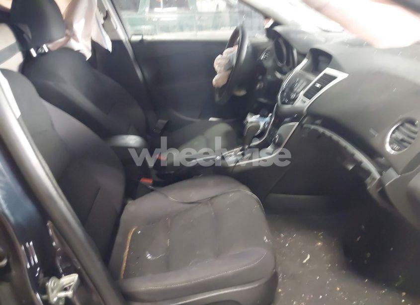 Photo 5 of 2015 Chevrolet Cruze 1LT AUTO (VIN 1G1PC5SB6F7165139)