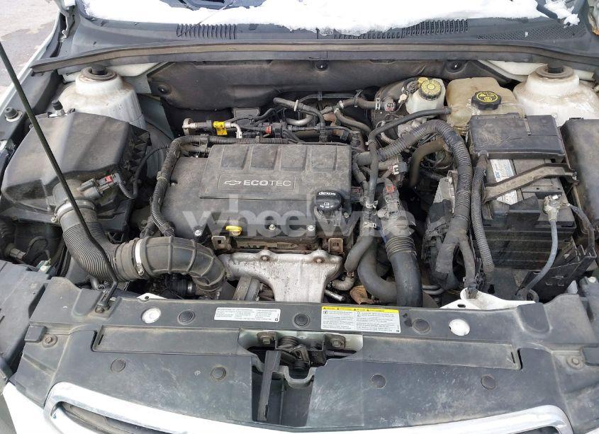 Photo 10 of 2015 Chevrolet Cruze 1LT AUTO (VIN 1G1PC5SB6F7171202)