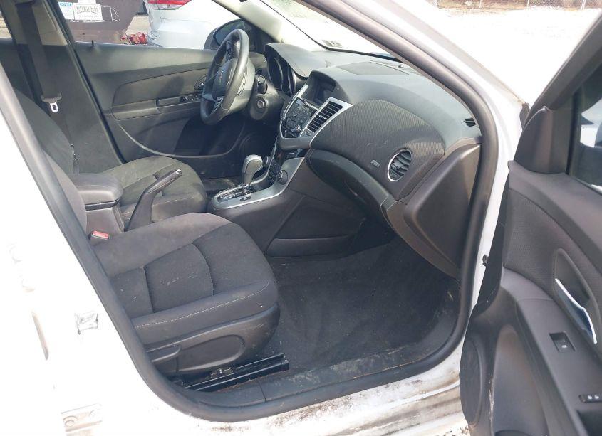 Photo 5 of 2015 Chevrolet Cruze 1LT AUTO (VIN 1G1PC5SB6F7190137)