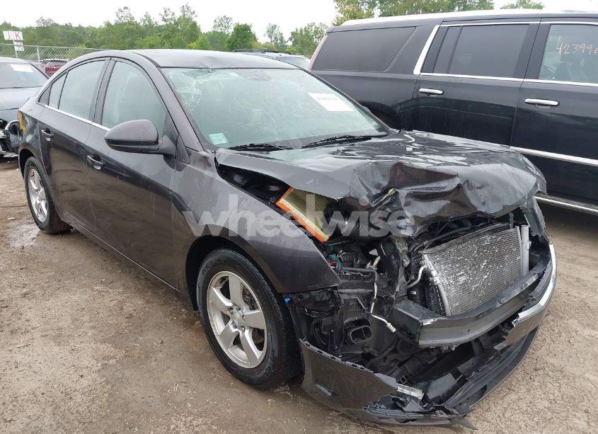 2015 Chevrolet Cruze 1LT AUTO (VIN 1G1PC5SB6F7201167) main photo