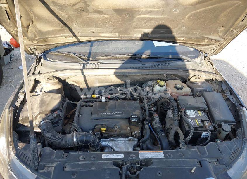 Photo 10 of 2015 Chevrolet Cruze 1LT AUTO (VIN 1G1PC5SB6F7202397)