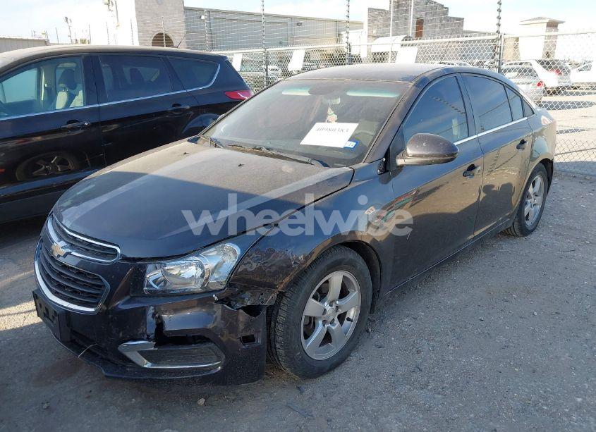 Photo 2 of 2015 Chevrolet Cruze 1LT AUTO (VIN 1G1PC5SB6F7202397)