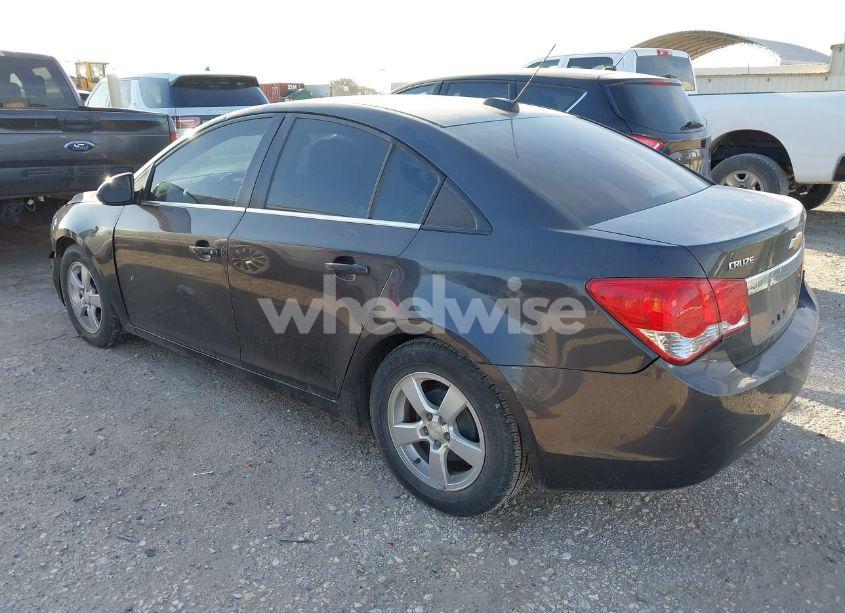 Photo 3 of 2015 Chevrolet Cruze 1LT AUTO (VIN 1G1PC5SB6F7202397)