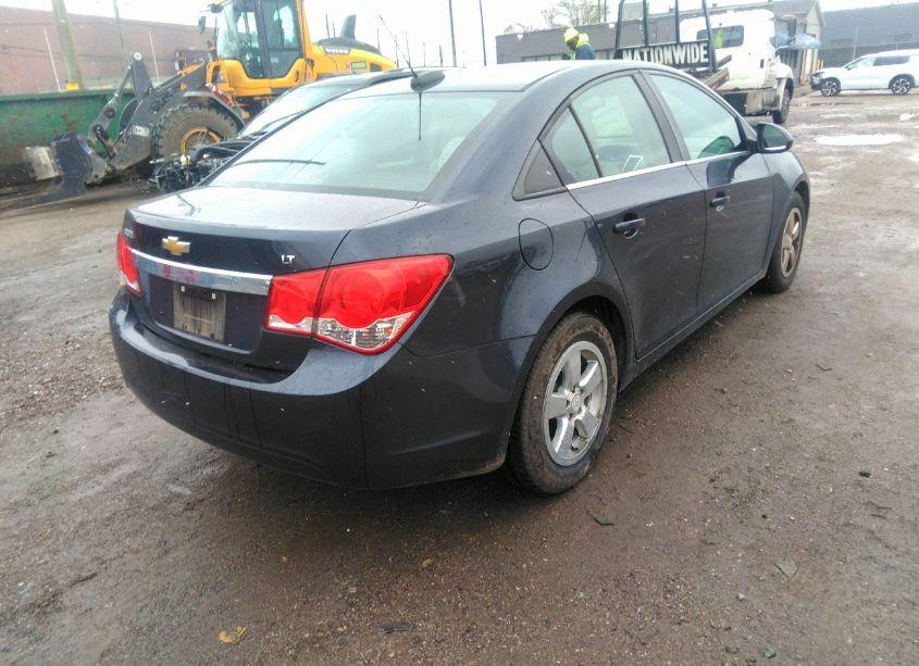 Photo 4 of 2015 Chevrolet Cruze 1LT AUTO (VIN 1G1PC5SB6F7207227)