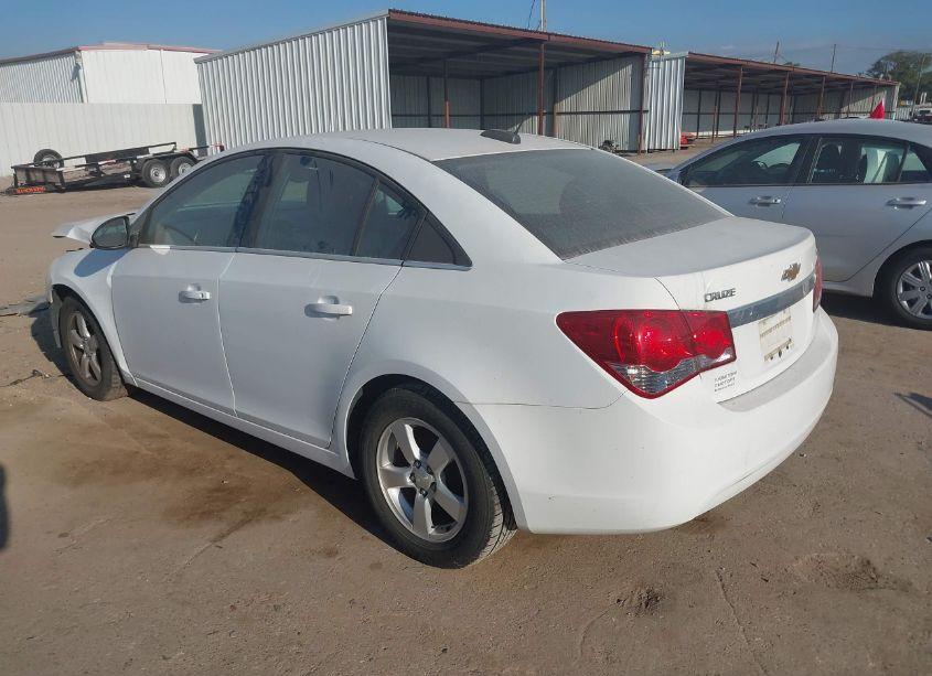 Photo 3 of 2015 Chevrolet Cruze 1LT AUTO (VIN 1G1PC5SB6F7210886)