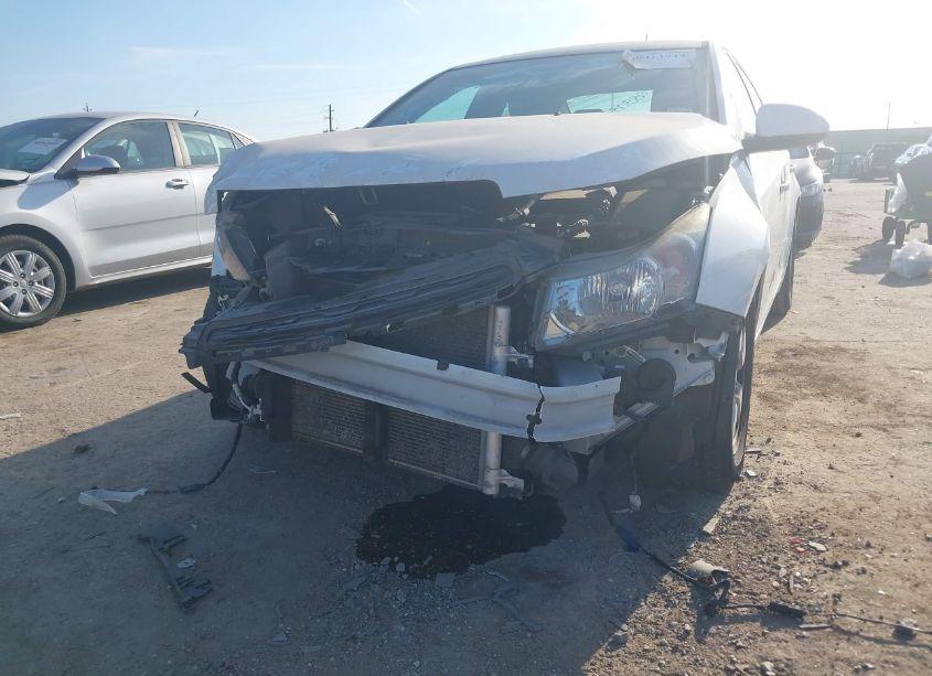 Photo 6 of 2015 Chevrolet Cruze 1LT AUTO (VIN 1G1PC5SB6F7210886)