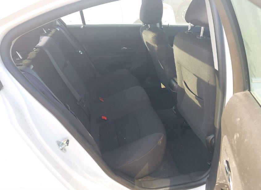 Photo 8 of 2015 Chevrolet Cruze 1LT AUTO (VIN 1G1PC5SB6F7210886)