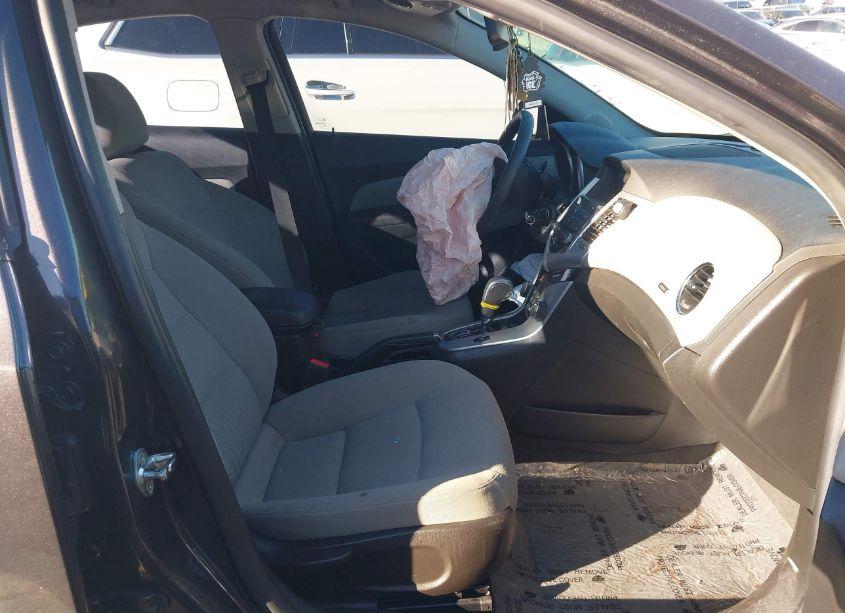 Photo 5 of 2015 Chevrolet Cruze 1LT AUTO (VIN 1G1PC5SB6F7215246)