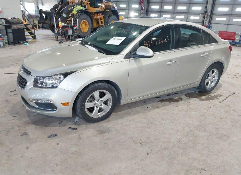 Photo 2 of 2015 Chevrolet Cruze 1LT AUTO (VIN 1G1PC5SB6F7254547)