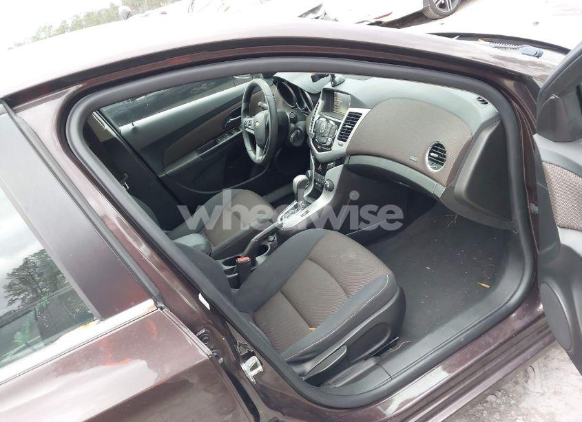 Photo 5 of 2015 Chevrolet Cruze 1LT AUTO (VIN 1G1PC5SB6F7283708)