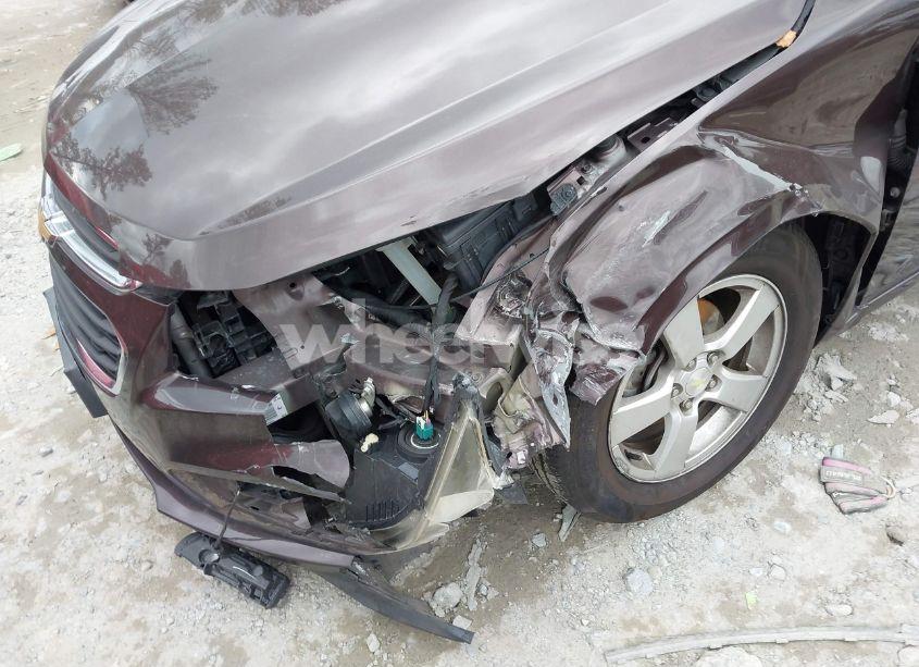 Photo 6 of 2015 Chevrolet Cruze 1LT AUTO (VIN 1G1PC5SB6F7283708)