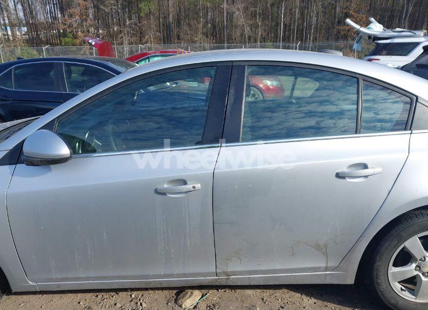 Photo 13 of 2015 Chevrolet Cruze 1LT AUTO (VIN 1G1PC5SB6F7289072)