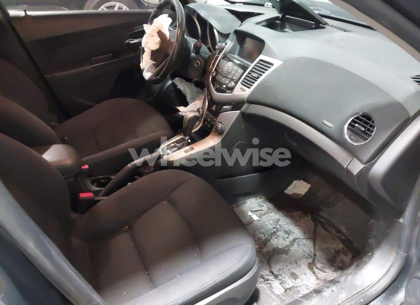 Photo 5 of 2013 Chevrolet Cruze 1LT AUTO (VIN 1G1PC5SB7D7233834)