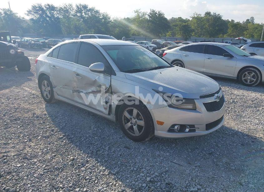 2013 Chevrolet Cruze 1LT AUTO (VIN 1G1PC5SB7D7291880) main photo