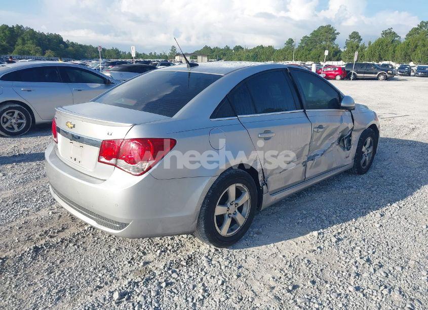 Photo 4 of 2013 Chevrolet Cruze 1LT AUTO (VIN 1G1PC5SB7D7291880)