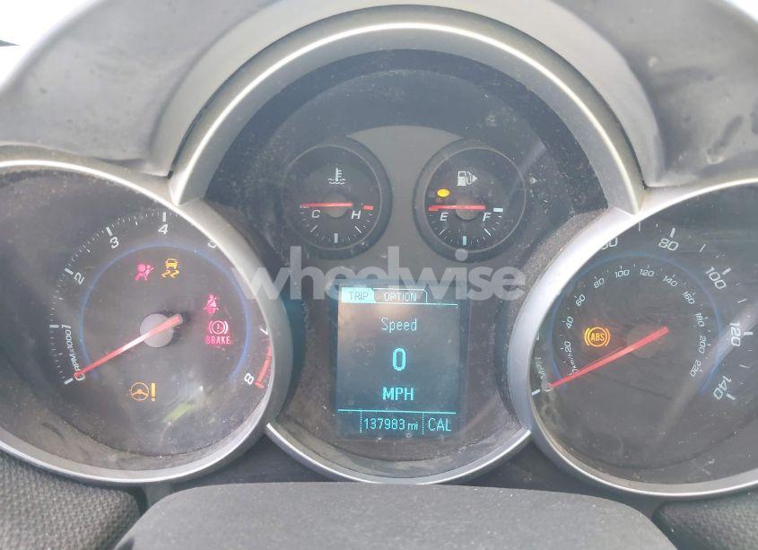 Photo 7 of 2014 Chevrolet Cruze 1LT AUTO (VIN 1G1PC5SB7E7102162)