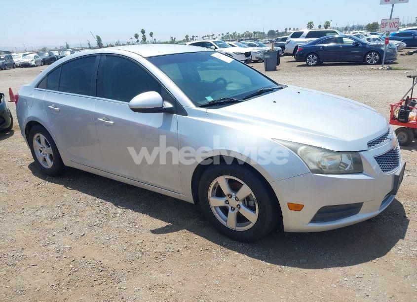 2014 Chevrolet Cruze 1LT AUTO (VIN 1G1PC5SB7E7112741) main photo