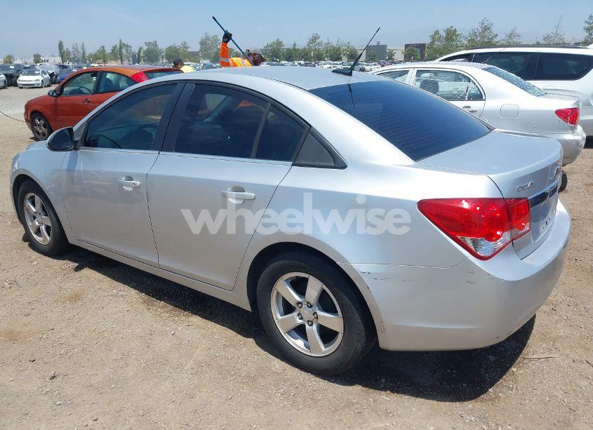 Photo 3 of 2014 Chevrolet Cruze 1LT AUTO (VIN 1G1PC5SB7E7112741)