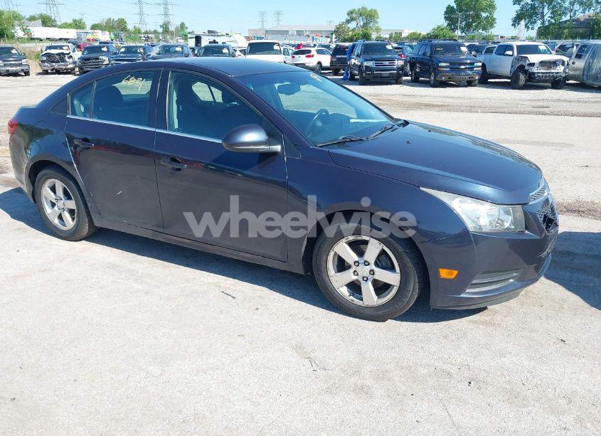 2014 Chevrolet Cruze 1LT AUTO (VIN 1G1PC5SB7E7112982) main photo