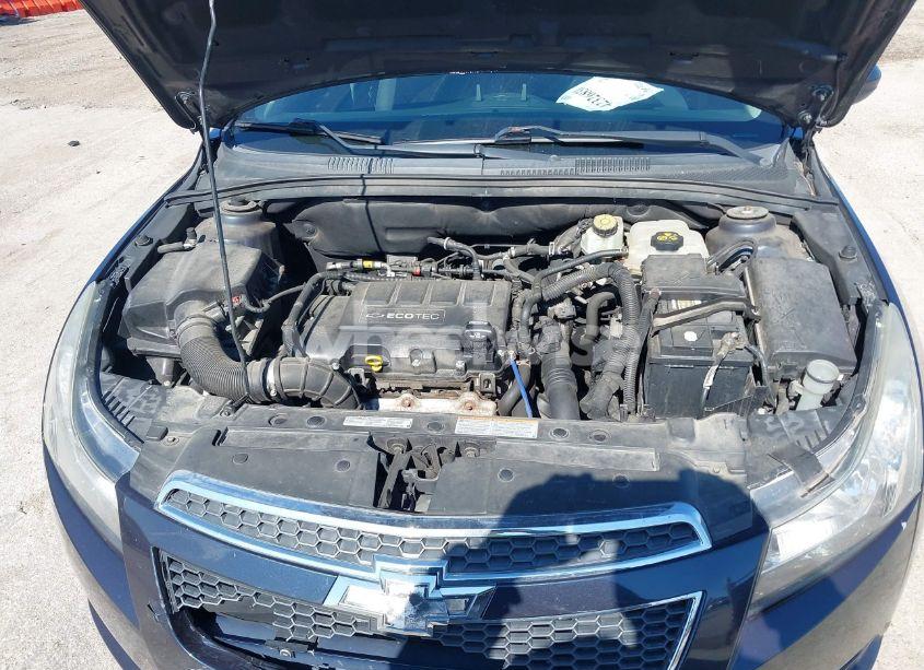 Photo 10 of 2014 Chevrolet Cruze 1LT AUTO (VIN 1G1PC5SB7E7112982)