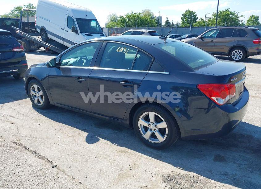 Photo 3 of 2014 Chevrolet Cruze 1LT AUTO (VIN 1G1PC5SB7E7112982)