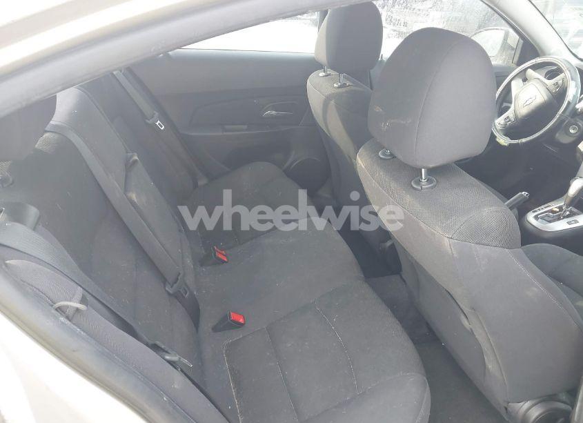 Photo 8 of 2014 Chevrolet Cruze 1LT AUTO (VIN 1G1PC5SB7E7116384)