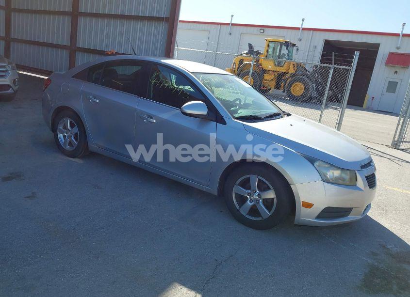 2014 Chevrolet Cruze 1LT AUTO (VIN 1G1PC5SB7E7121682) main photo