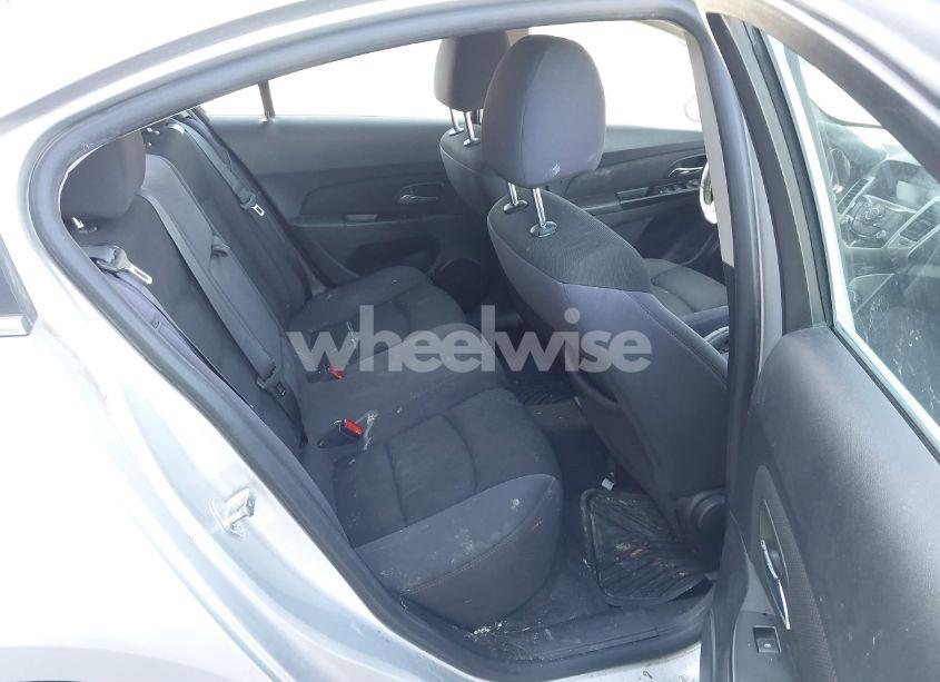 Photo 8 of 2014 Chevrolet Cruze 1LT AUTO (VIN 1G1PC5SB7E7121682)