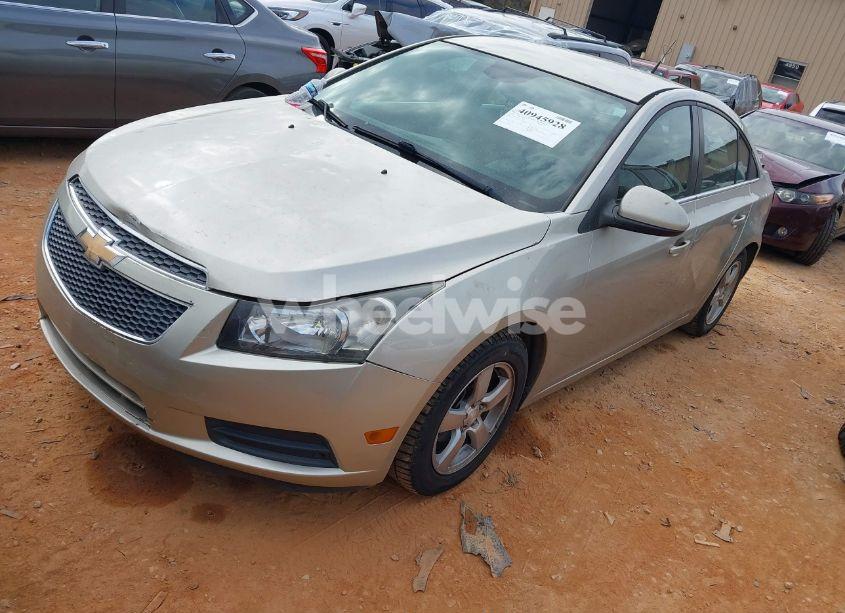 Photo 2 of 2014 Chevrolet Cruze 1LT AUTO (VIN 1G1PC5SB7E7126039)