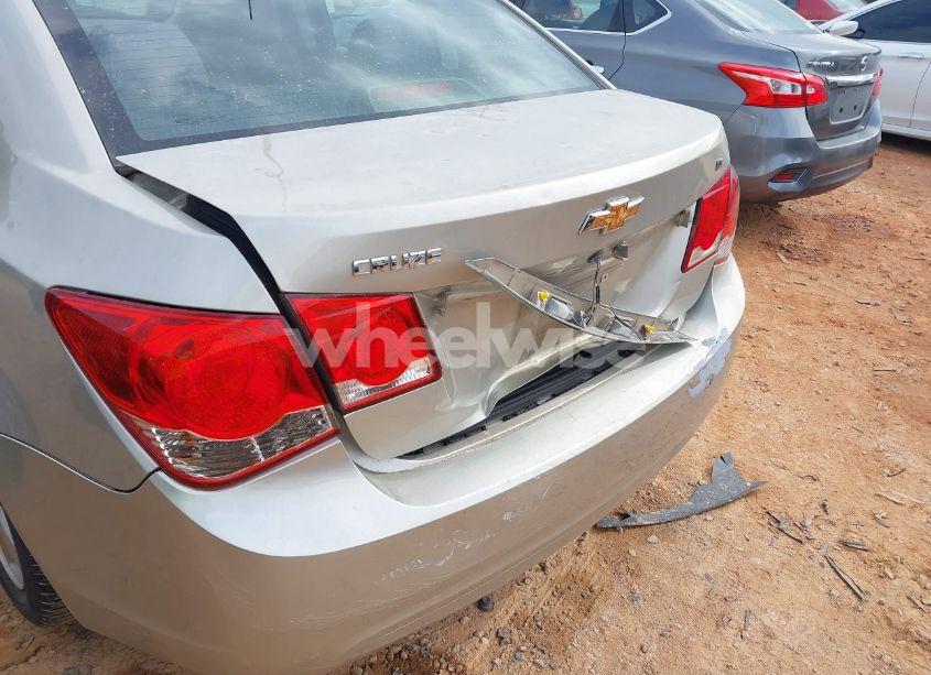 Photo 6 of 2014 Chevrolet Cruze 1LT AUTO (VIN 1G1PC5SB7E7126039)