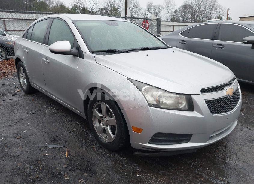 2014 Chevrolet Cruze 1LT AUTO (VIN 1G1PC5SB7E7135808) main photo